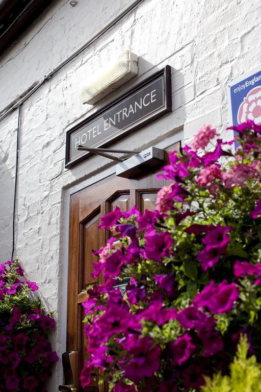 The Railway Tavern Hotel London Exterior photo